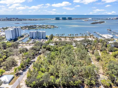 28092 Canal Rd, Orange Beach, AL 36561