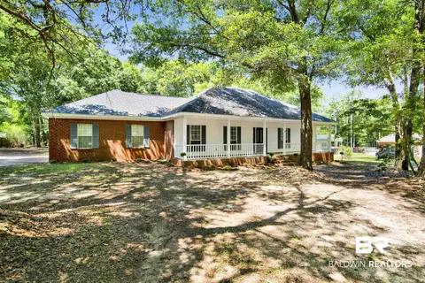 8520 Vintage Woods Dr, Mobile, AL 36619