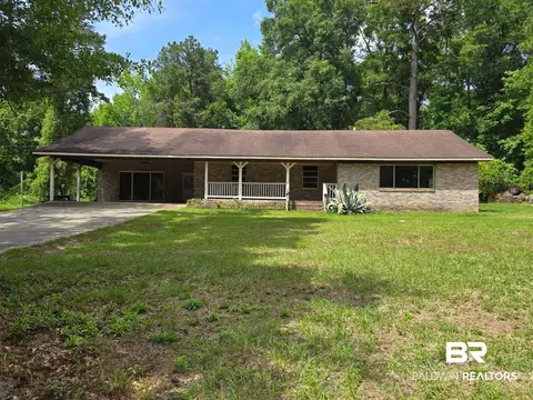 4072 Appleton Rd, Brewton, AL 36426