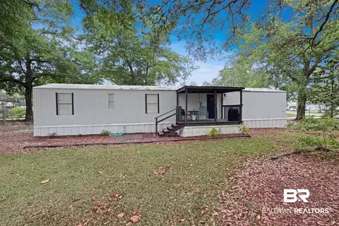 13014 5th St, Lillian, AL 36549