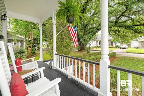 20 Hurlbert St, Mobile, AL 36607 photo 2