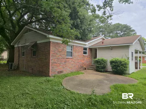 75 Picardy St, Mobile, AL 36607 photo 13