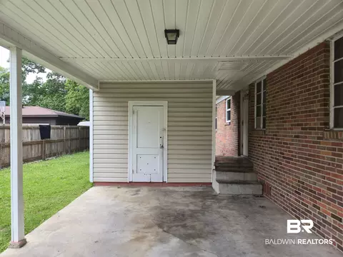 75 Picardy St, Mobile, AL 36607 photo 11