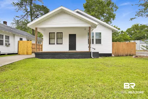 507 Holcombe Ave, Mobile, AL 36606 photo 1