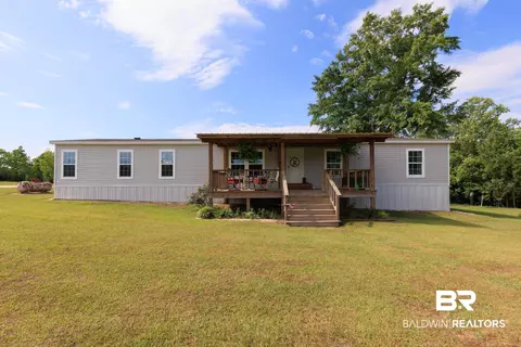6725 Upper Creek Rd, Flomaton, AL 36441