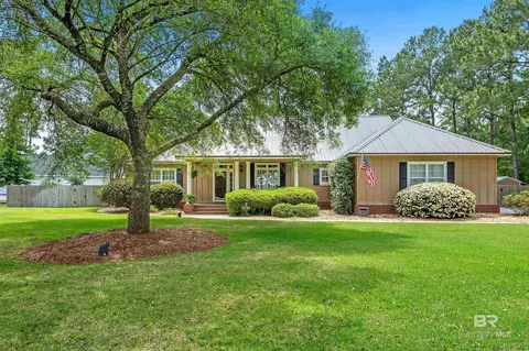 5299 Beatrice Rd, Gulf Shores, AL 36542