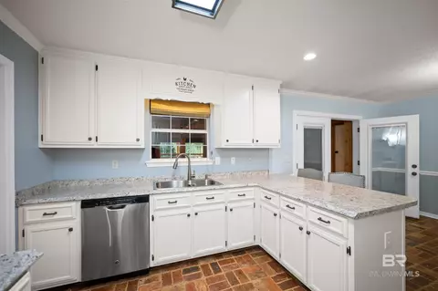Kitchen - 14191 Trawick Rd, Stapleton, AL 36578 photo 1 of 2