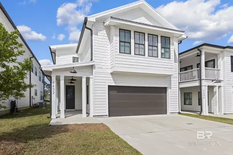 4632 Casablanca Dr, Orange Beach, AL 36561