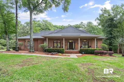 7004 Charleston Oaks Dr, Mobile, AL 36695