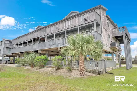 1041 W Lagoon Ave #203, Gulf Shores, AL 36542