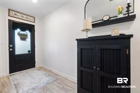 2526 E Windmere Dr, Semmes, AL 36575 photo 5