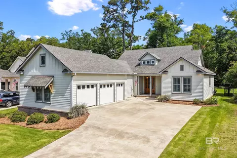 467 Colony Dr, Fairhope, AL 36532