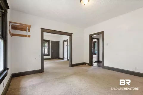 672 Burden St, Mobile, AL 36607 photo 5
