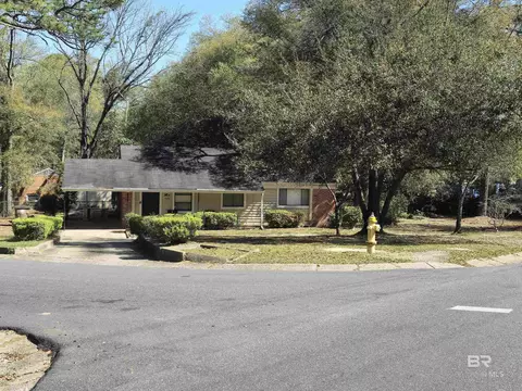 4056 N Gaylark Rd, Mobile, AL 36609
