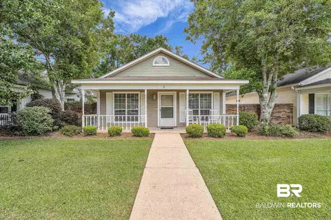 3 Cottage Dr, Fairhope, AL 36532