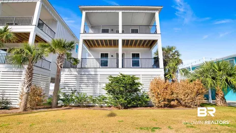 167 E J Cir, Gulf Shores, AL 36542