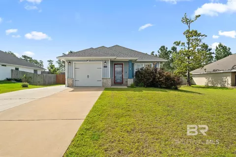 3149 Pine Wood Cir, Lillian, AL 36549
