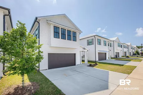 4645 Casablanca Dr, Orange Beach, AL 36561
