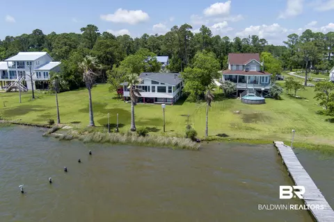 17100 A Oyster Bay Rd, Gulf Shores, AL 36542