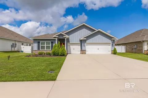 24774 Smarty Jones Cir, Daphne, AL 36526