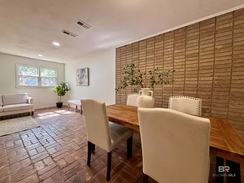 Dining - 332 Syracuse St, Mobile, AL 36608 photo 2 of 3
