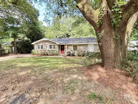 Exterior - 332 Syracuse St, Mobile, AL 36608 photo 1 of 8