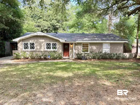 332 Syracuse St, Mobile, AL 36608