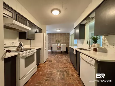 332 Syracuse St, Mobile, AL 36608 photo 7