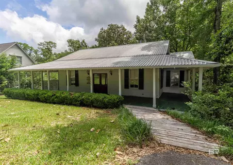 22420 Sea Cliff Dr, Fairhope, AL 36532