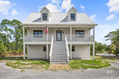 26498 Carondelette Dr, Orange Beach, AL 36561