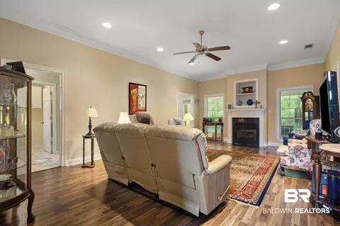 1521 E Peyton Dr, Mobile, AL 36695 photo 4