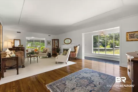 Living - 65 Byrnes Blvd, Mobile, AL 36608 photo 1 of 5