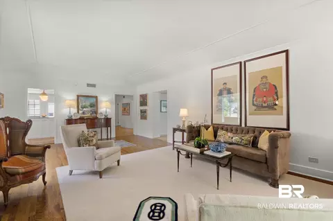 Living - 65 Byrnes Blvd, Mobile, AL 36608 photo 3 of 5