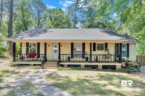 108 Paige Cir, Daphne, AL 36526