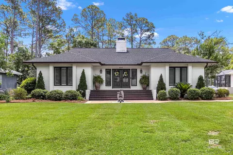 607 Wedgewood Dr, Gulf Shores, AL 36542