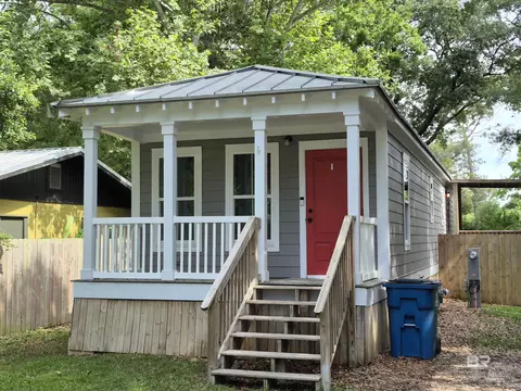 24681 Olive St, Elberta, AL 36530