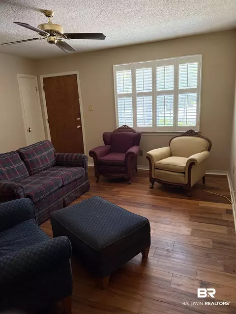 56 Alan Dr, Mobile, AL 36608 photo 5