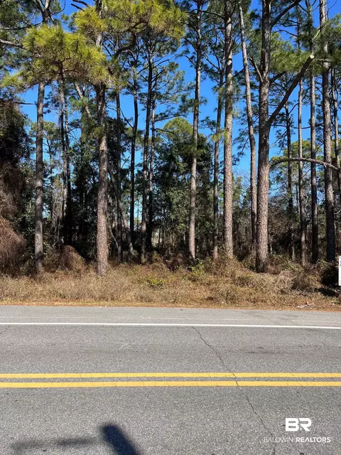 16 E Th E A Ave, Gulf Shores, AL 36542