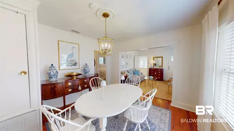 21 Crenshaw St, Mobile, AL 36606 photo 4