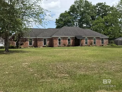 102 Magnolia St, Atmore, AL 36502