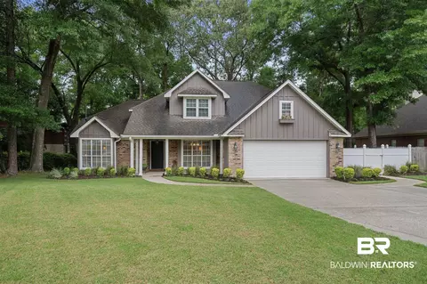 510 Ridgewood Dr, Daphne, AL 36526