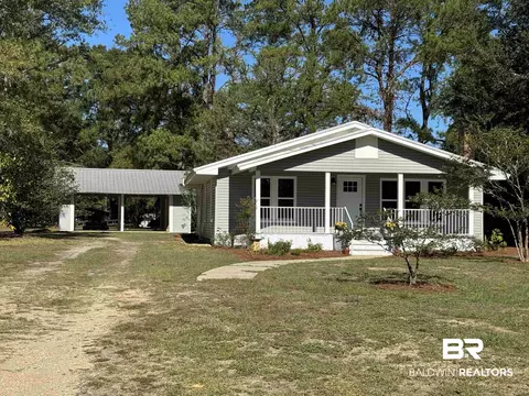 7121 N Century Blvd, Century, FL 32535
