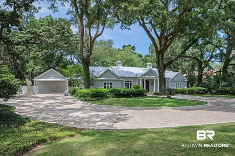17198 Stillwood Ln, Fairhope, AL 36532
