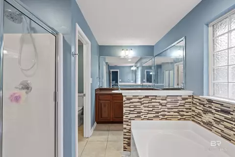 Bath - 9552 Collier Loop, Daphne, AL 36526 photo 2 of 3