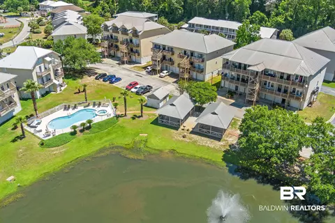 4 Yacht Club Dr, Daphne, AL 36526