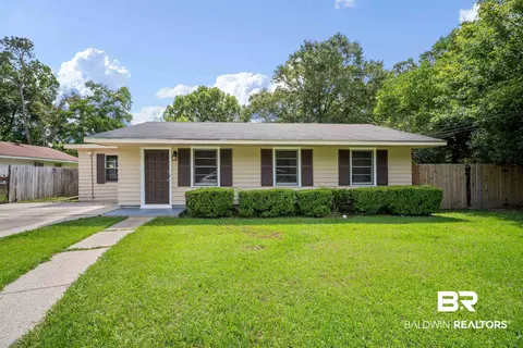 963 Shady Brook Dr, Mobile, AL 36606