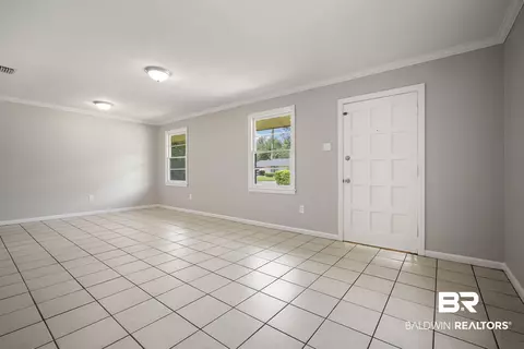 963 Shady Brook Dr, Mobile, AL 36606 photo 4