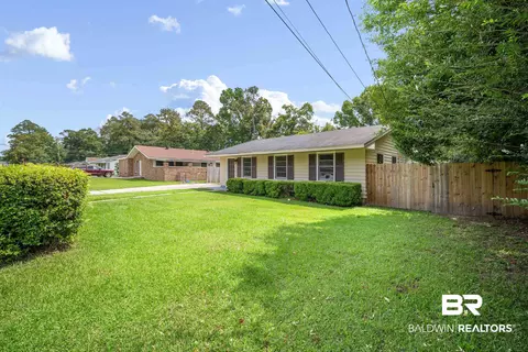 963 Shady Brook Dr, Mobile, AL 36606 photo 3