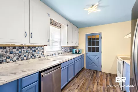 4014 Moffett Ct, Mobile, AL 36618 photo 4
