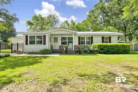 524 Linda Ln, Saraland, AL 36571